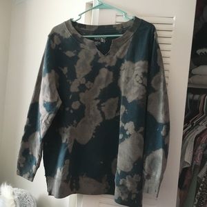 Bleachdied sweatshirt